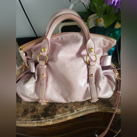 Miu Miu Pink Vitello Lux Bow Handbag. Check my ebay store for great discounts - Picture 3 of 9